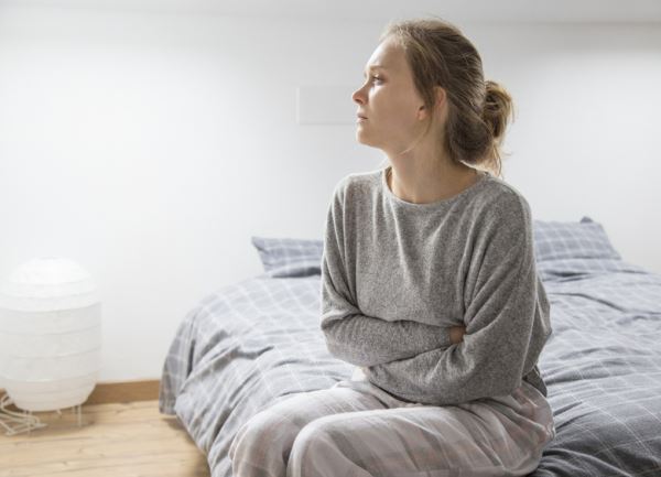 Когда месячные становятся испытанием: что делать с болезненными менструациями