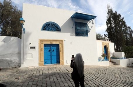 Интерес россиян к поездкам на майские праздники падает